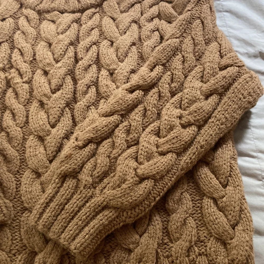 FLASH SALE!🎀DÔEN OLYMPUS🎀Sweater! VGUC! Size Medium! - Picture 11 of 16